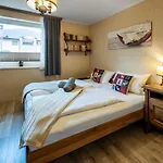 Haus Gerti Semesterbostad Zell am See